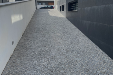 Fotografia de calçada depois da lavagem