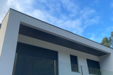 Fotografia de fachadas em capoto antes da lavagem