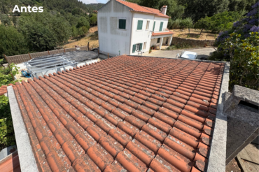 Fotografia de lavagem de fachadas e telhado antes